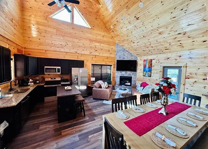 Enchanted Peak Lodge